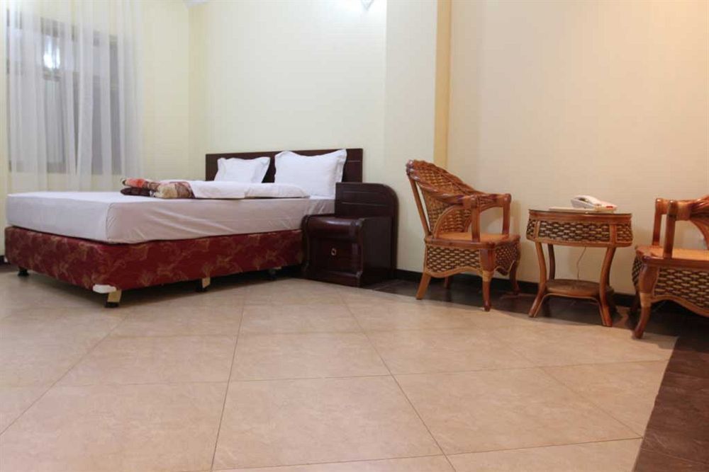 Biraj International Hotel Kampala Kültér fotó